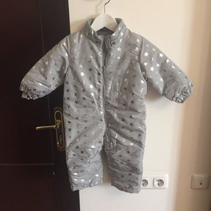 BABY Snow suit 9-12 months